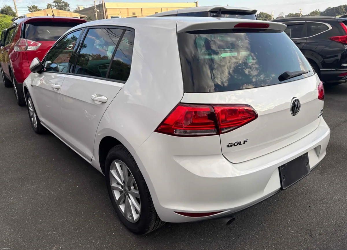 2015 (152) VW Golf 1.2 Petrol - Lounge Edition - Image 2