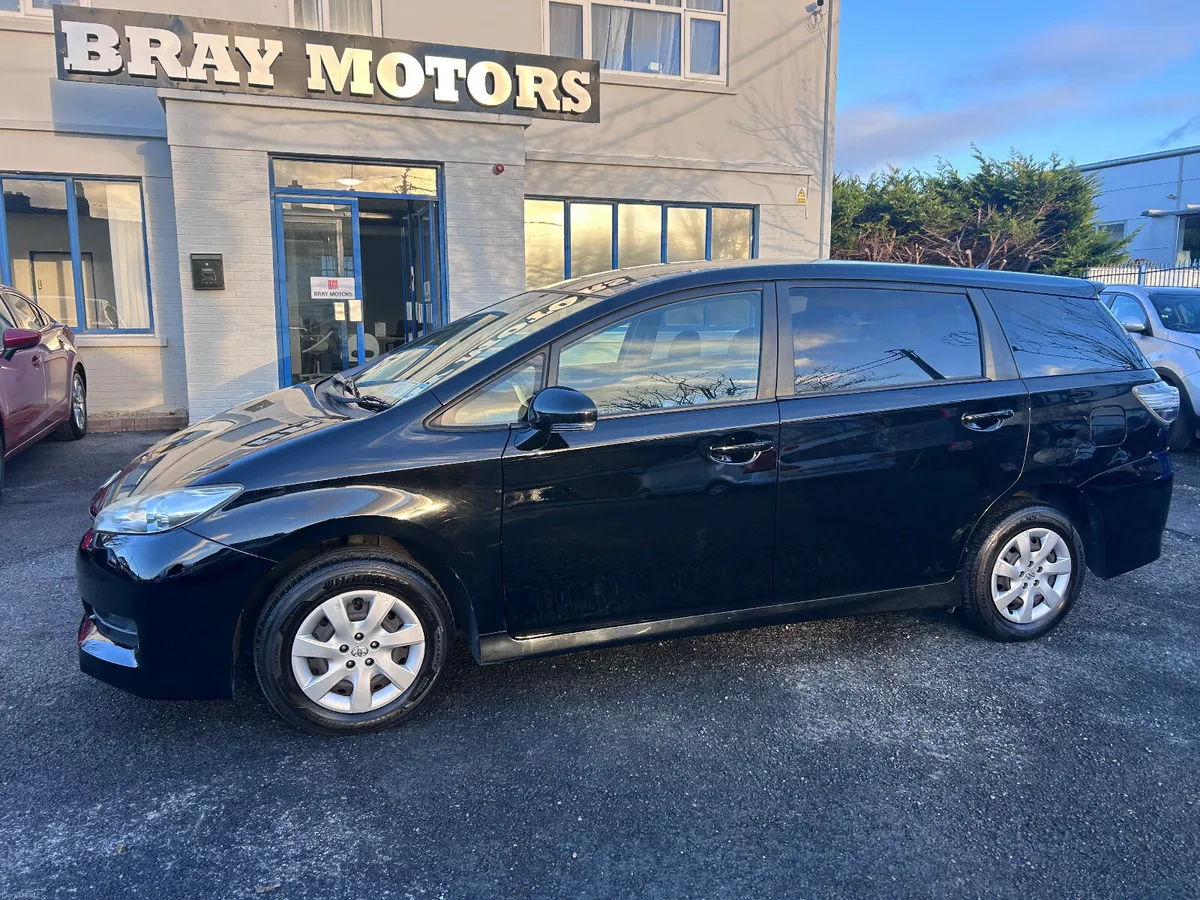 2013 TOYOTA WISH PETROL AUTO AWD 7 SEATS - Image 1