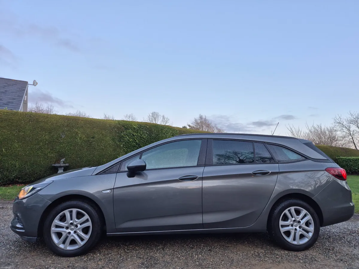 182'OPEL ASTRA 1.6 DIESEL ESTATE - Image 3