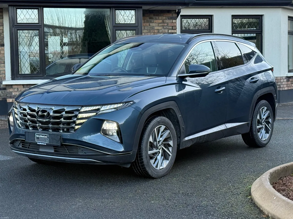 Now Reserved! 232 Hyundai Tucson Executive! - Image 3