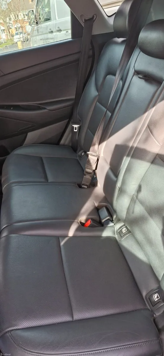 2018 Hyundai Tucson – 2.0L Diesel Sport - Image 2