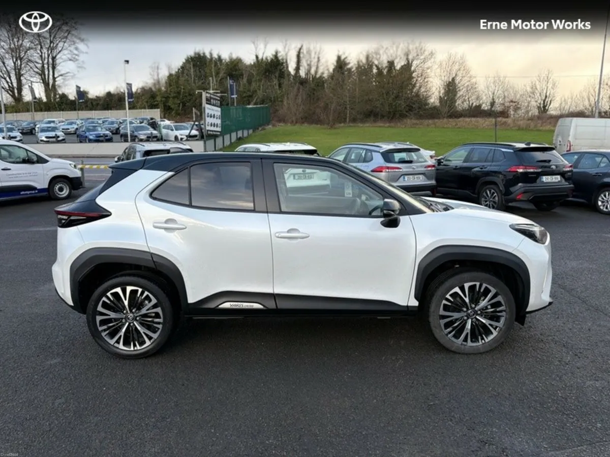 Toyota Yaris Cross CROSS SOL 4DR AUTO - Image 2