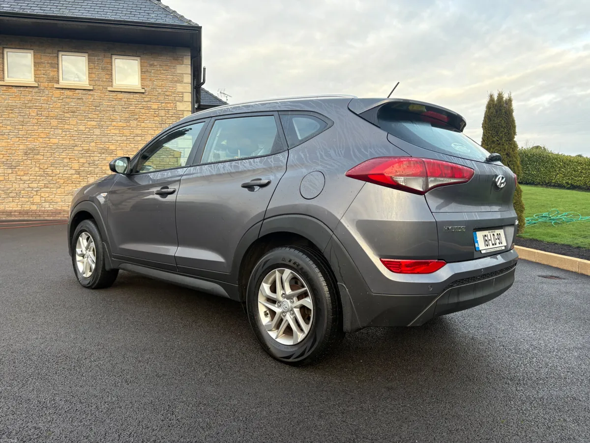 Hyundai Tucson 2016 comfort - Image 4