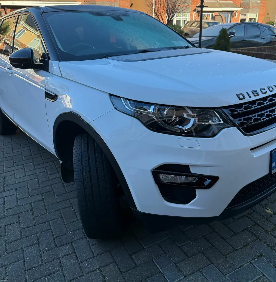 Land Rover Discovery Sport 2015 - Image 1