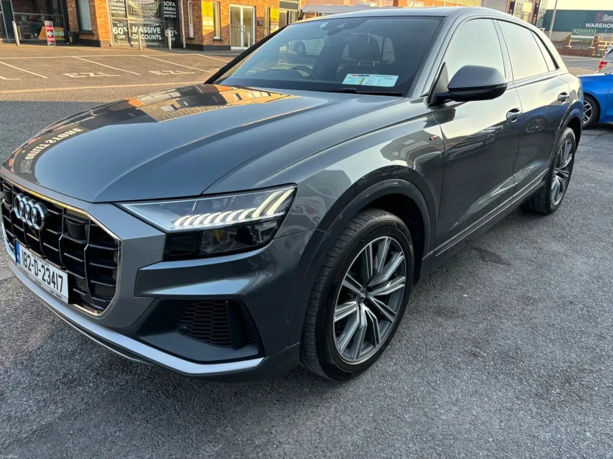 Audi Q8 3.0 TDI 286PS S line 50 Quattro Auto 5D - Image 2