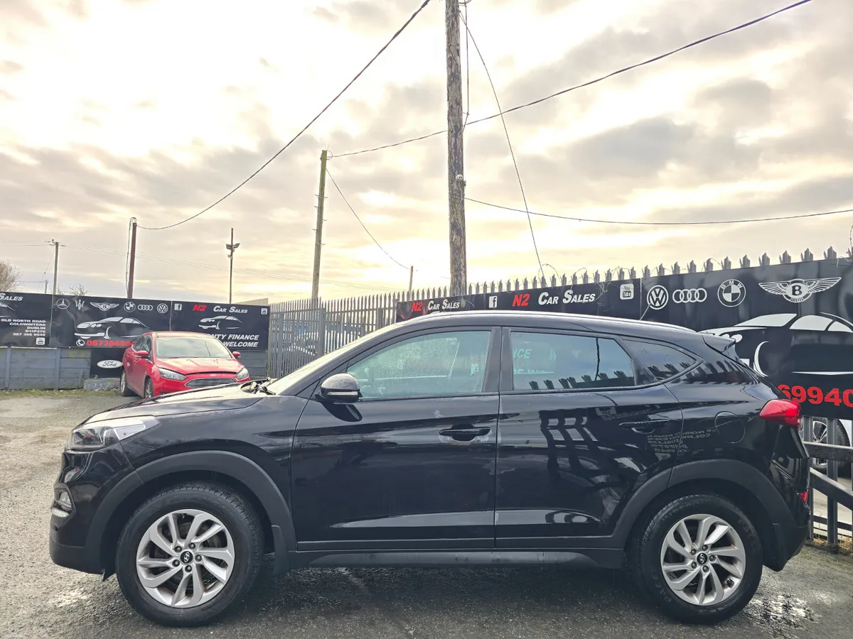 171 Hyundai Tucson 1.7 Diesel, WARRANTY - Image 3