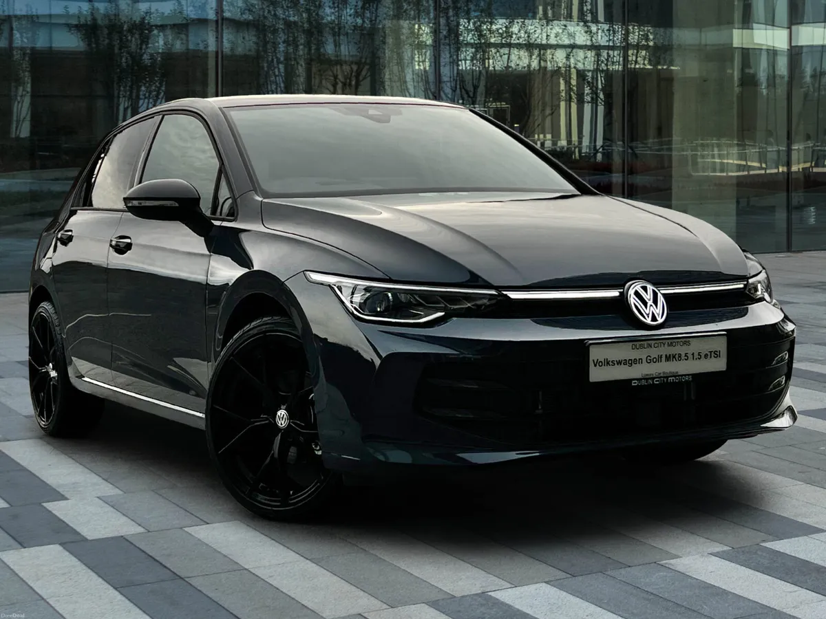VW Golf MK8.5 1.5 eTSI *Unique Specs* - Image 2
