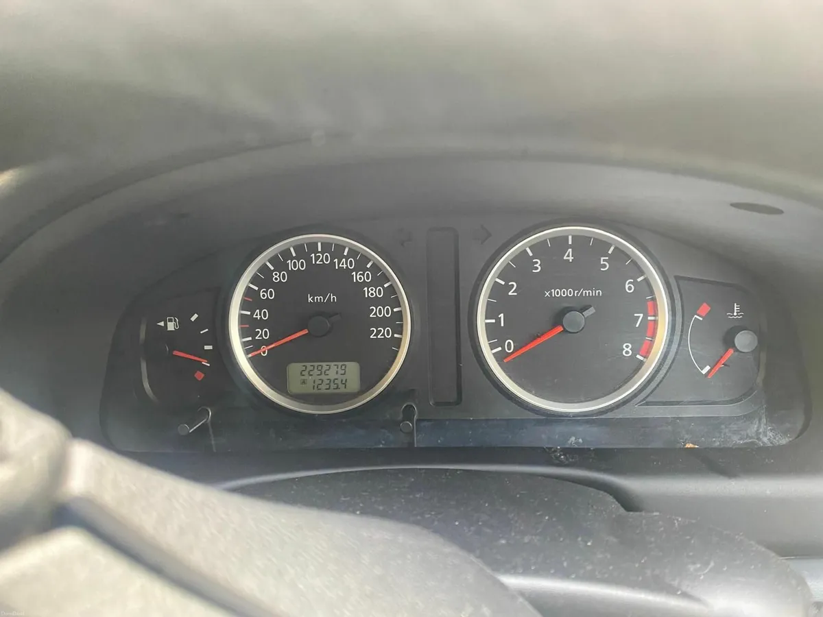 Nissan Almera 2006 - Image 2