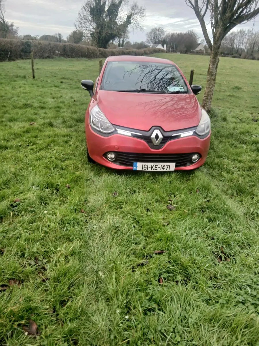 Renault  clio - Image 1