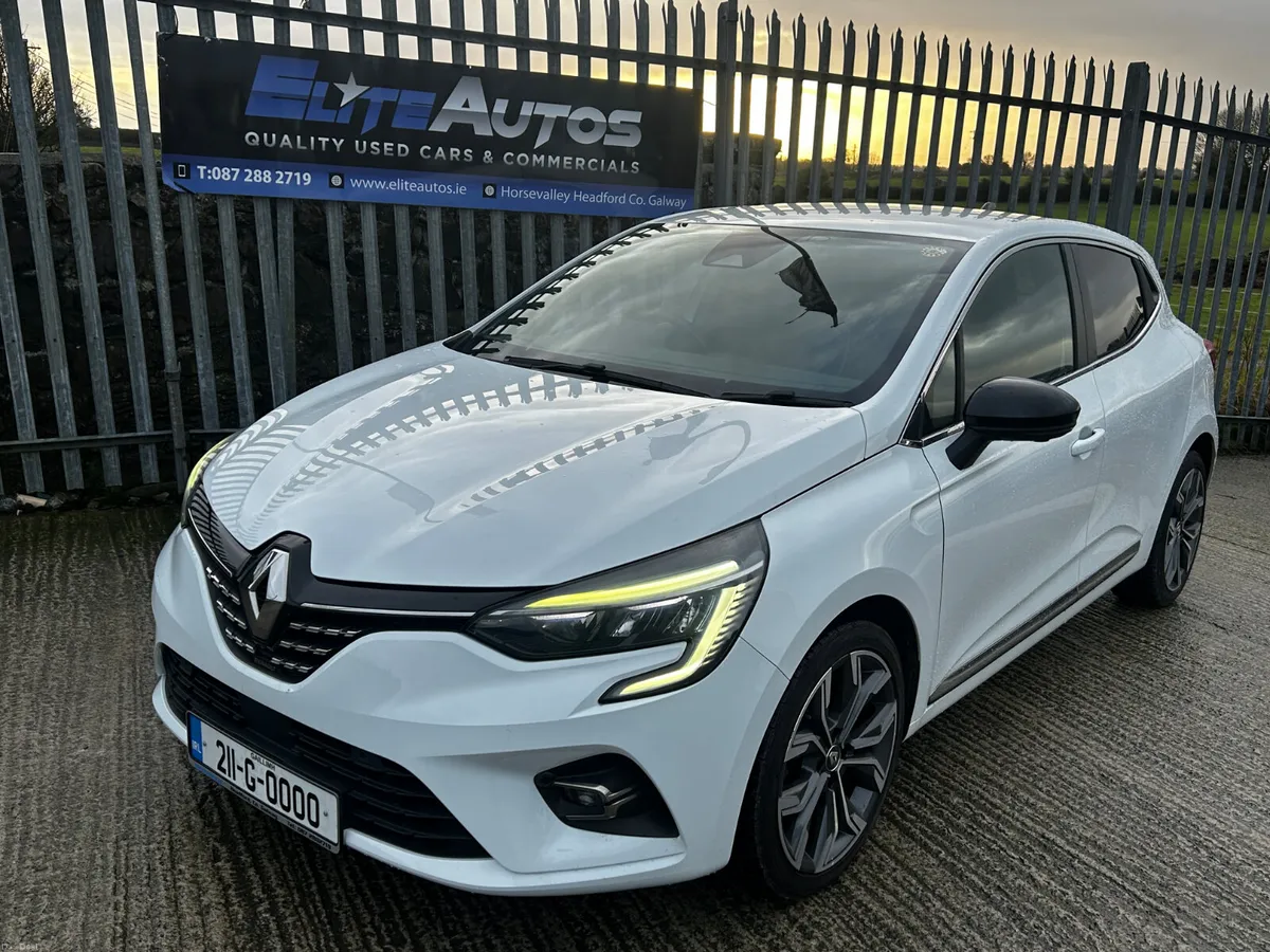 Renault Clio Automatic 2021 - Image 1