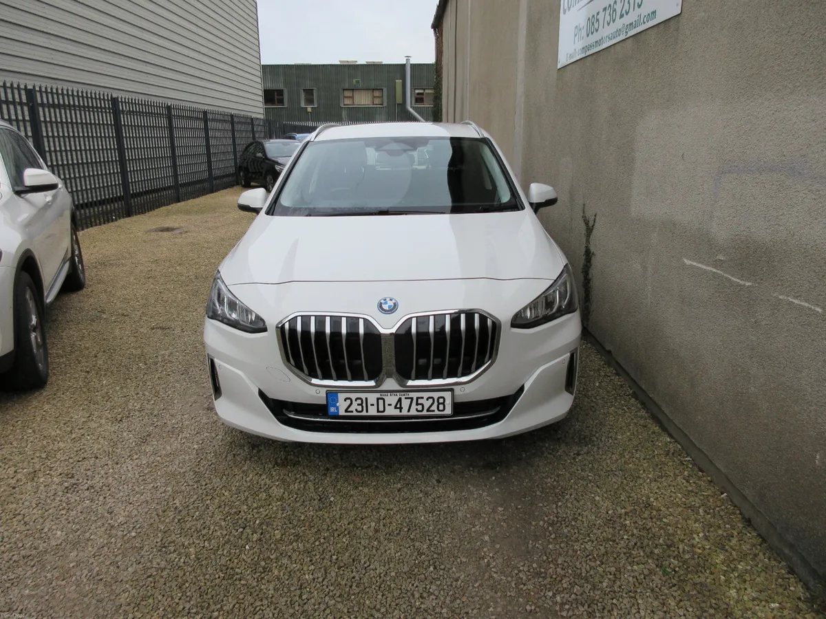 2023 BMW 225e XDRIVE Luxury 4X4 - Image 2