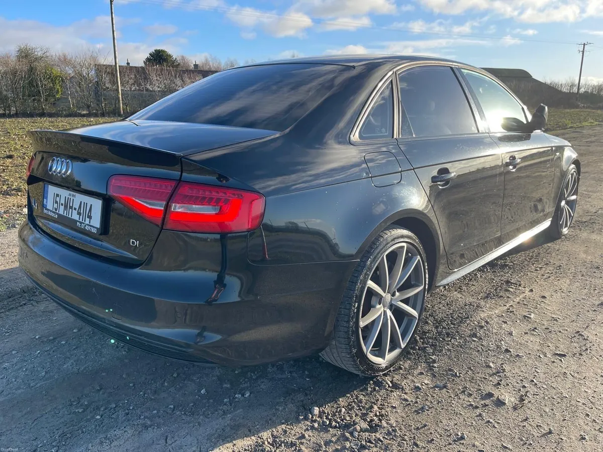 2015 Audi A4 S Line Black Edition - Image 4