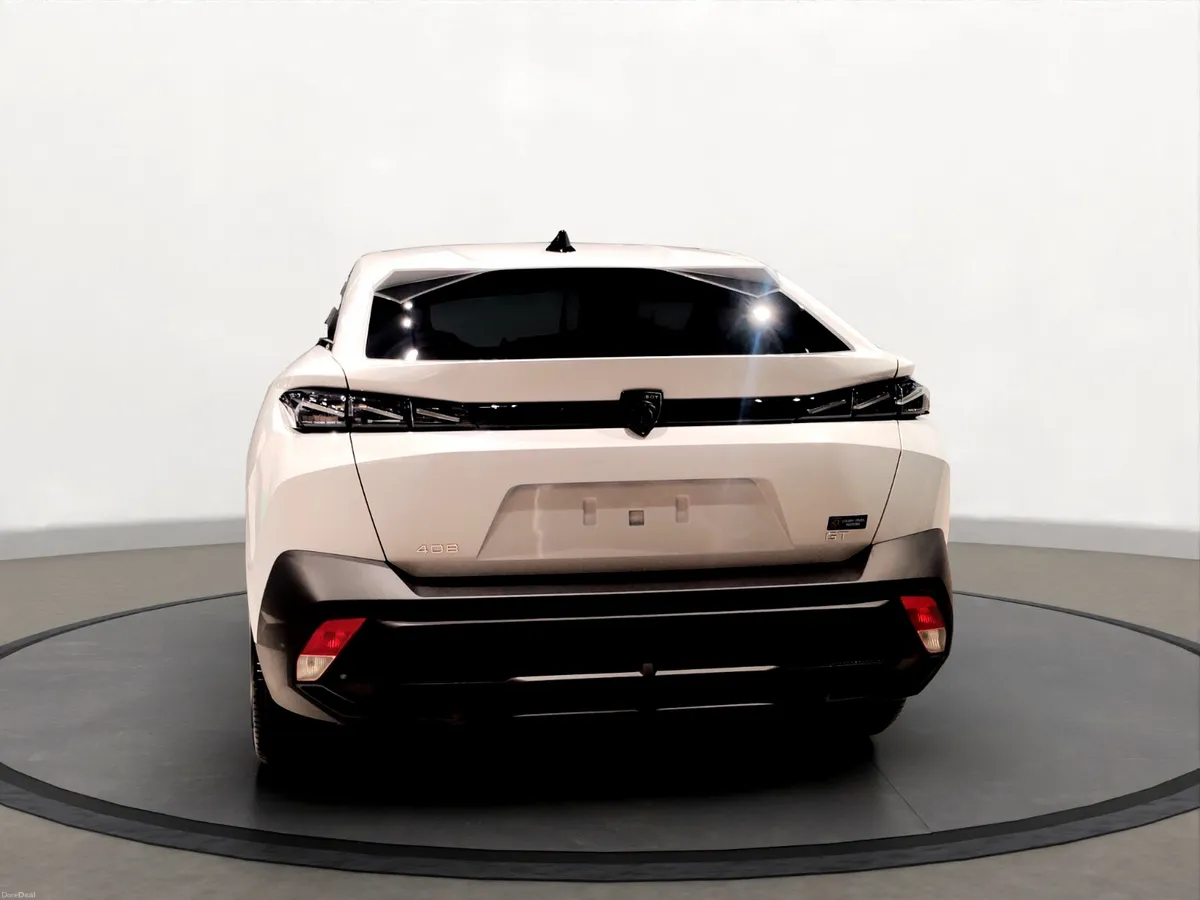 PEUGEOT 408 GT HYBRID - Image 4