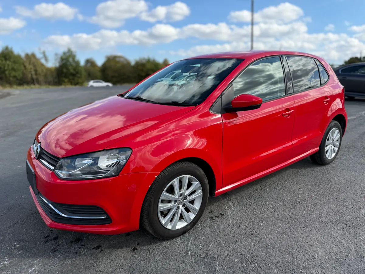 Volkswagen Polo 2016 1.2L AUTOMATIC - Image 3