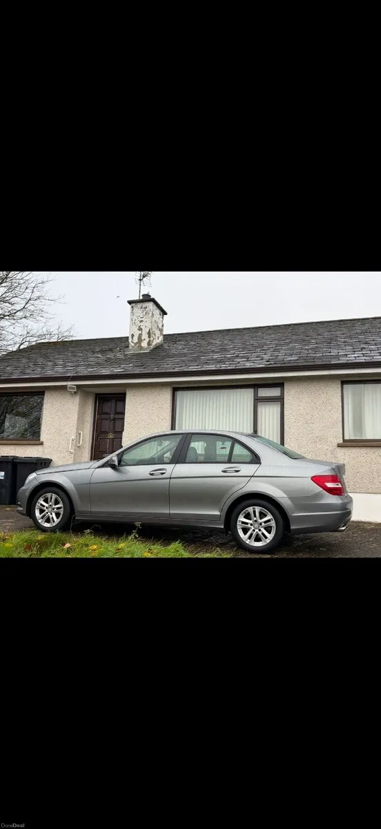 Mercedes-Benz C200 CDi Executive 7G Automatic - Image 1