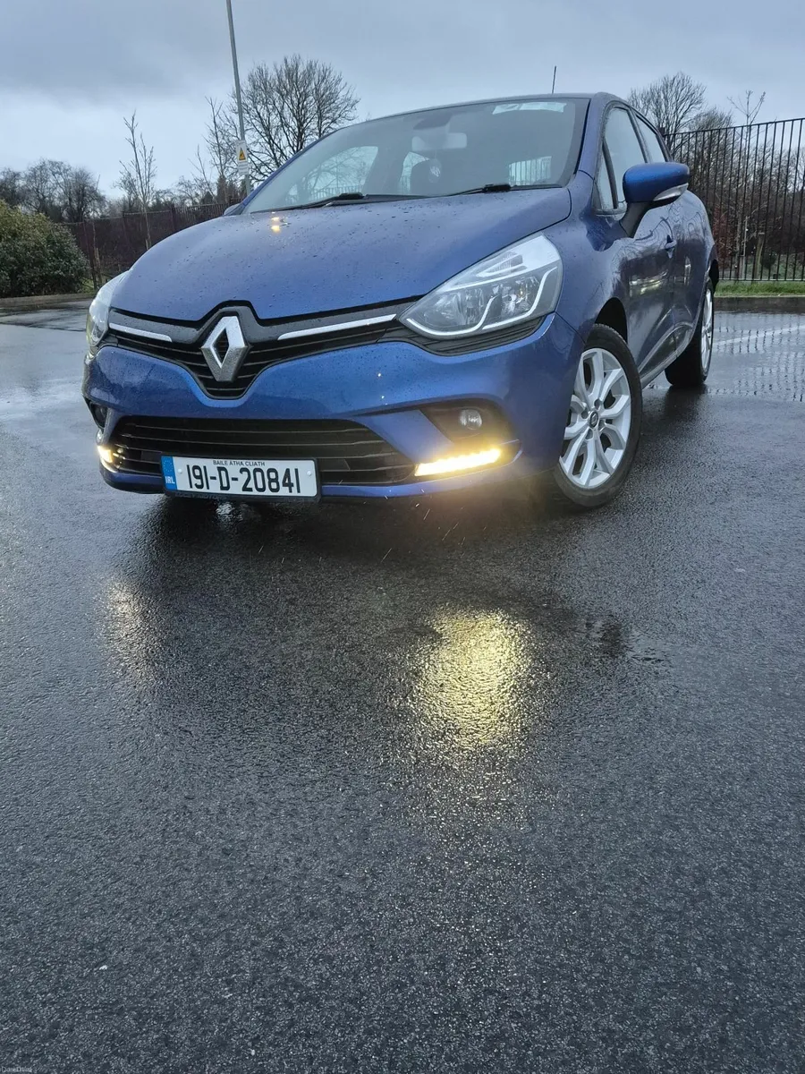 Renault Clio 2019 - Image 2