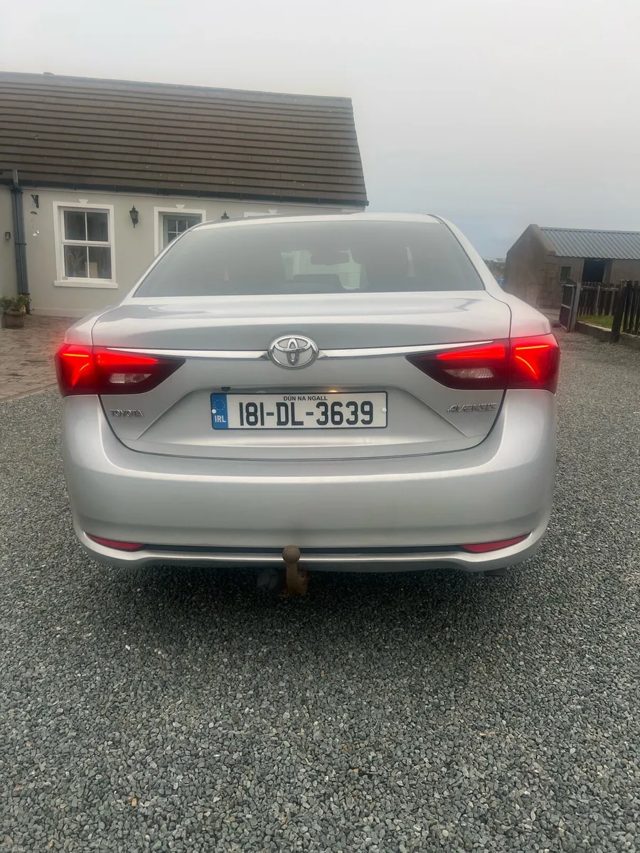 Toyota Avensis 2018 - Image 4