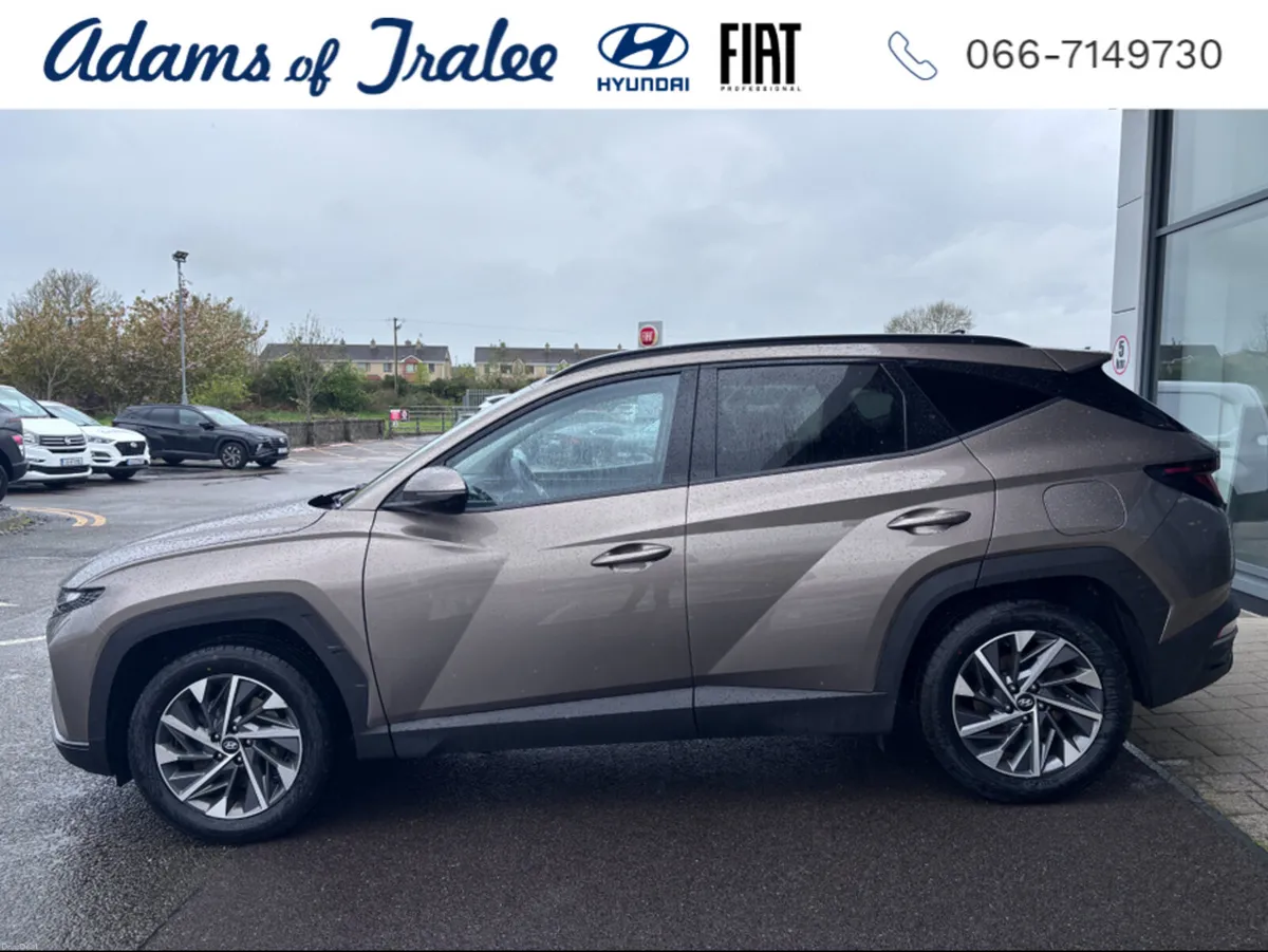 Hyundai Tucson IX35 EXECUTIVE 2WD 5DR - Image 2