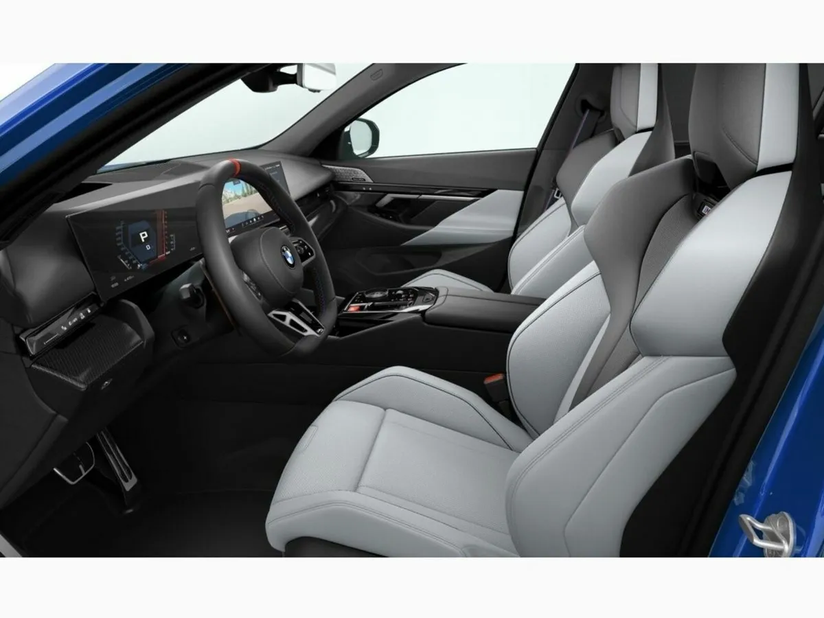 BMW M5 M5 Saloon - Image 4