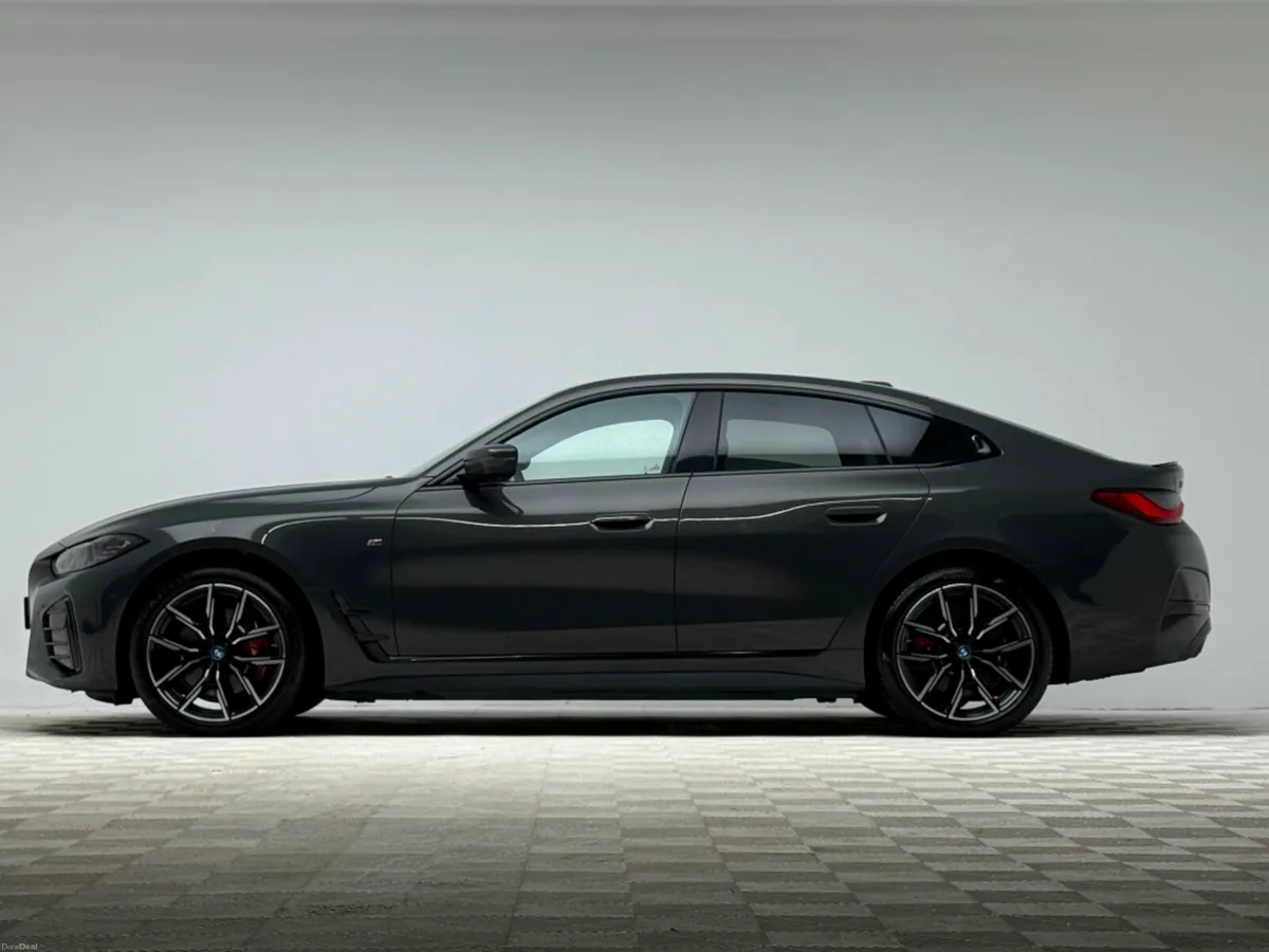 BMW i4 40 M SPORT EDRIVE - Image 4