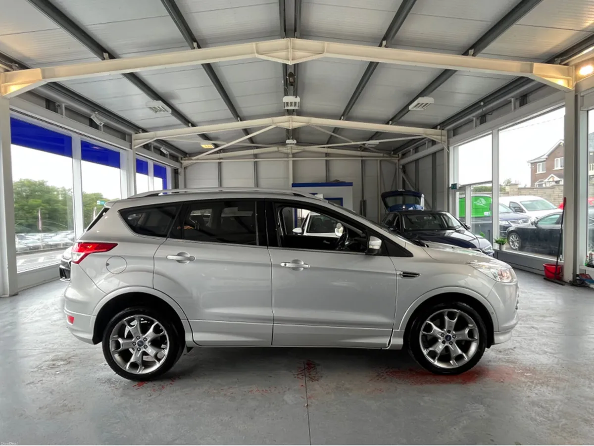 Ford Kuga TITANIUM S 2.0 TDCI 150PS FW FWD 4DR - Image 6