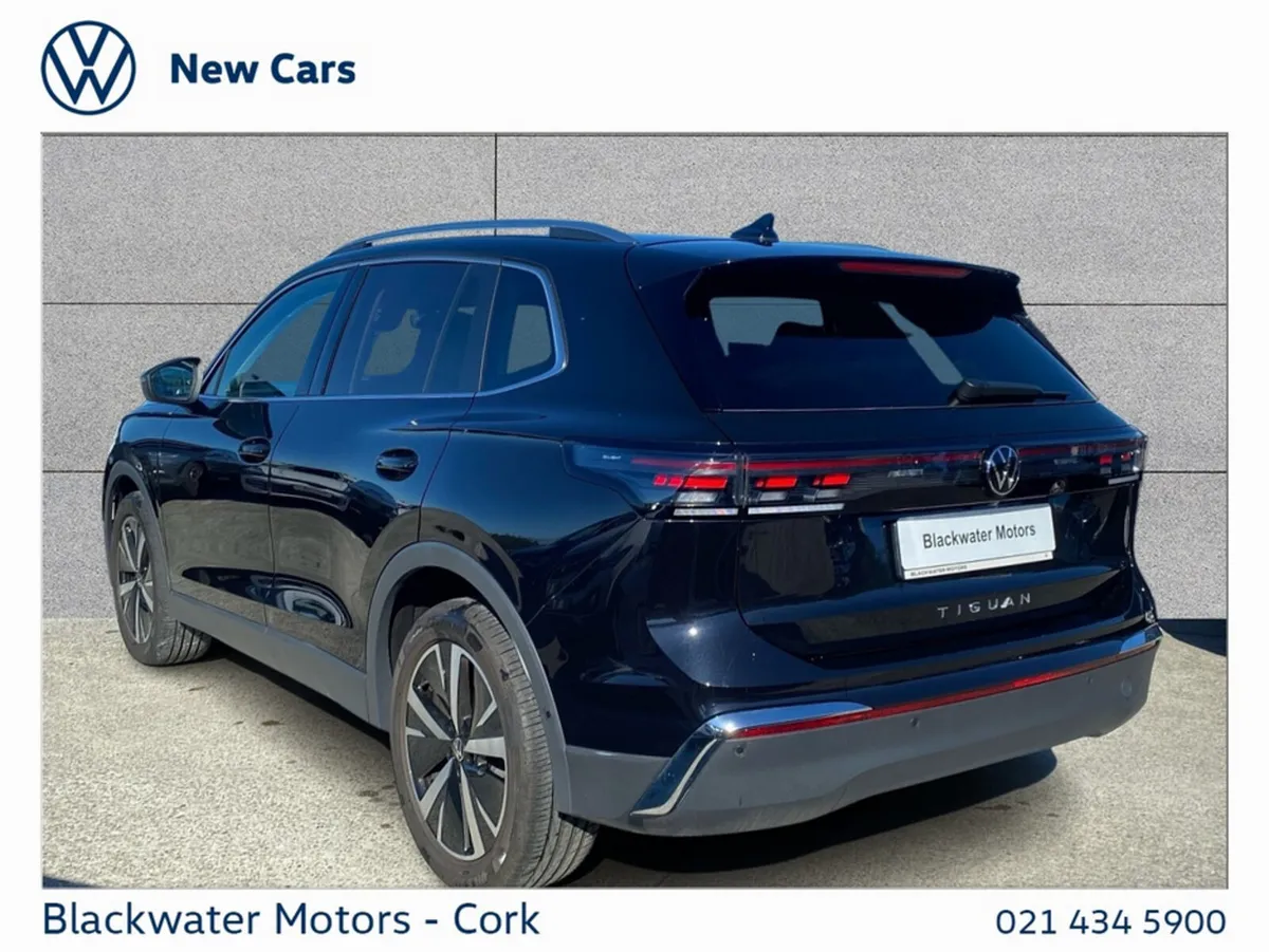Volkswagen Tiguan 2.0TDI 150BHP ELEGANCE AUTOMATIC - Image 3