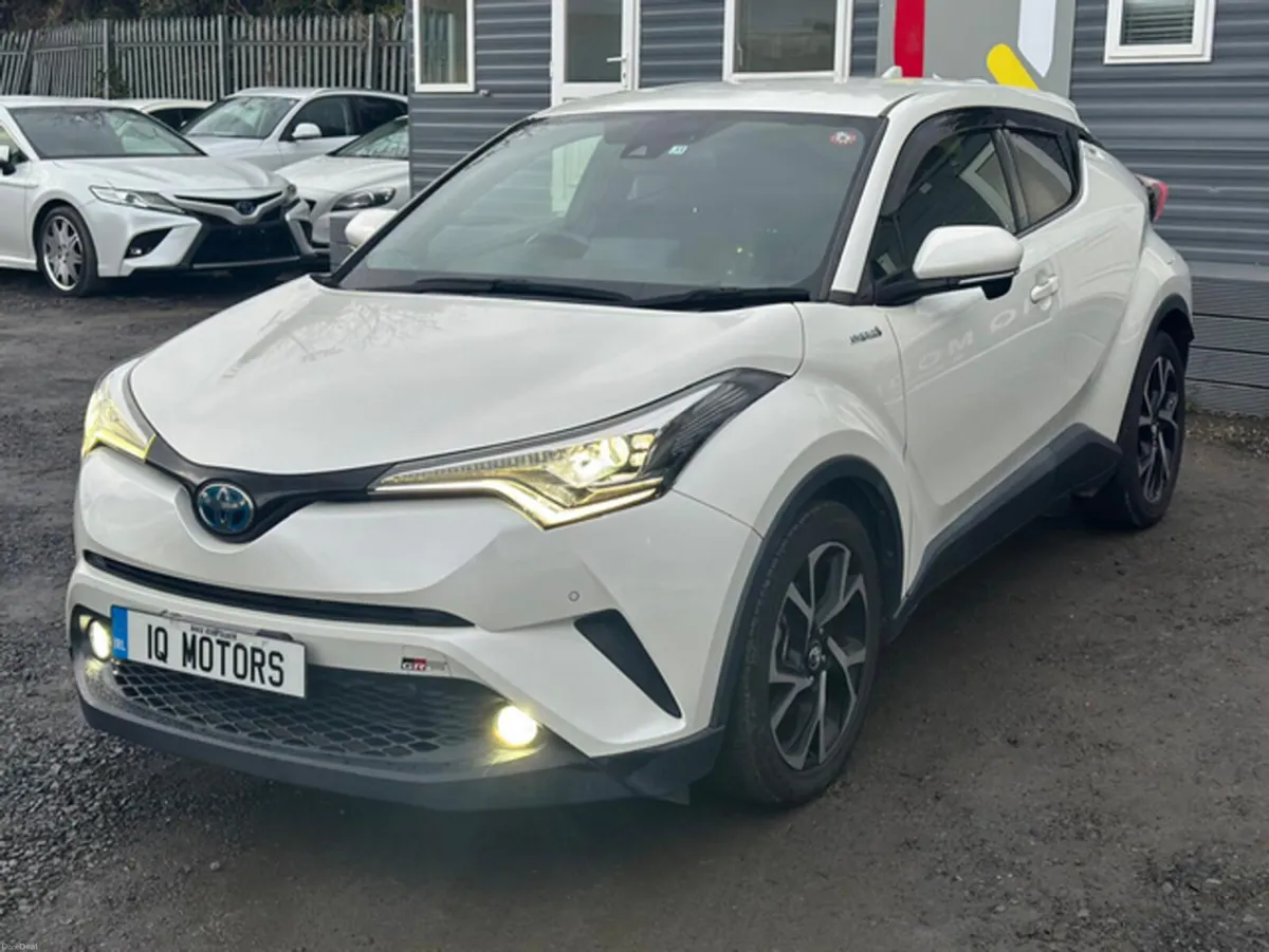 Toyota C-HR 1.8 Petrol Hybrid Automatic - 2017 (46 - Image 2