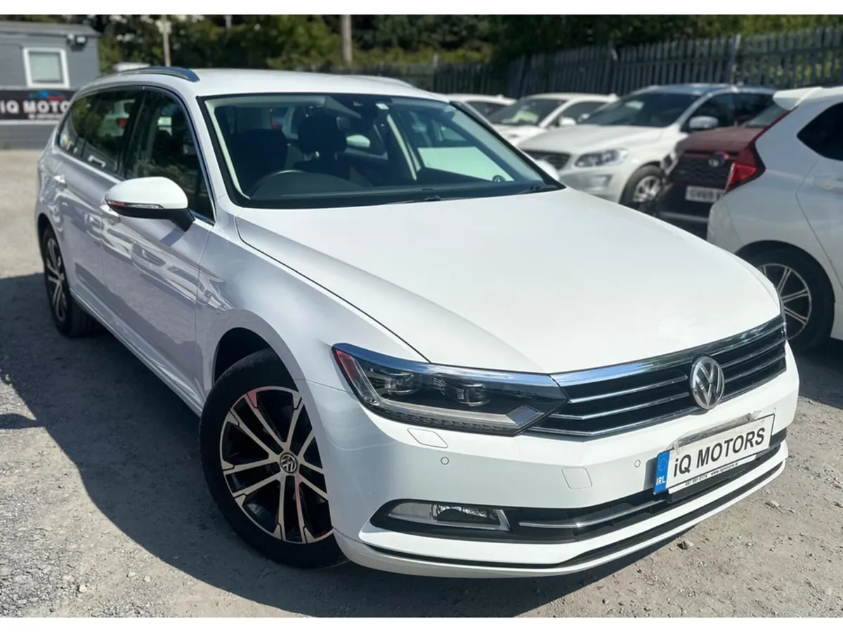 Volkswagen Passat AUTOMATIC 1.4 TSI BLUEMOTION LOW - Image 1
