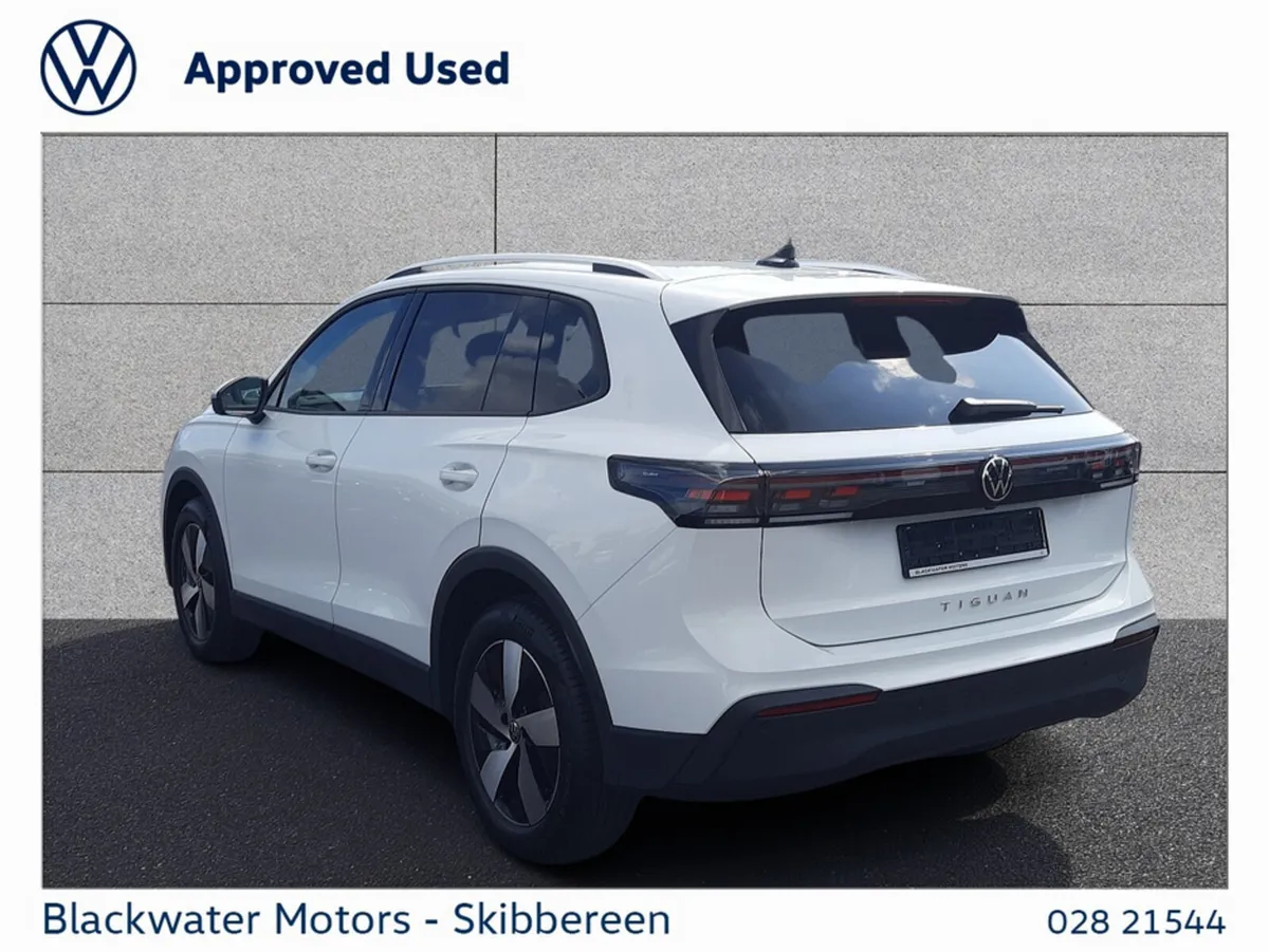 Volkswagen Tiguan EDITION 75 MODEL 2.0TDI 150BHP A - Image 4