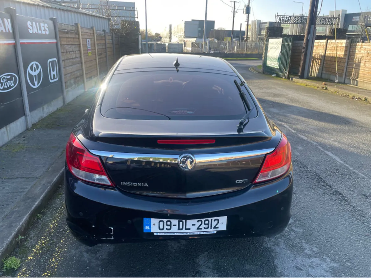 Vauxhall Insignia 2.0 CDTI EXCLUSIVE 157BHP 5DR - Image 5