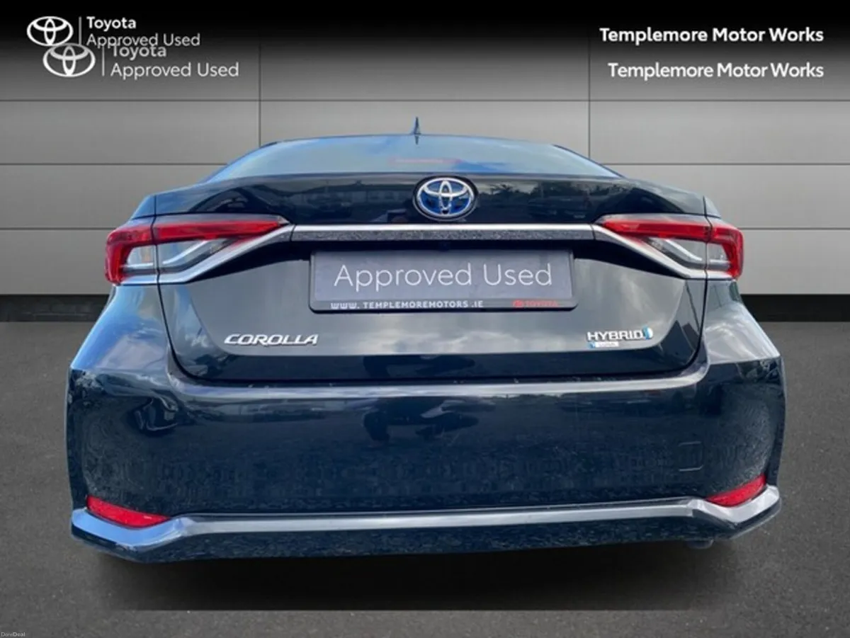 Toyota Corolla HYB LUNA SALOON 4DR AUTO - Image 4