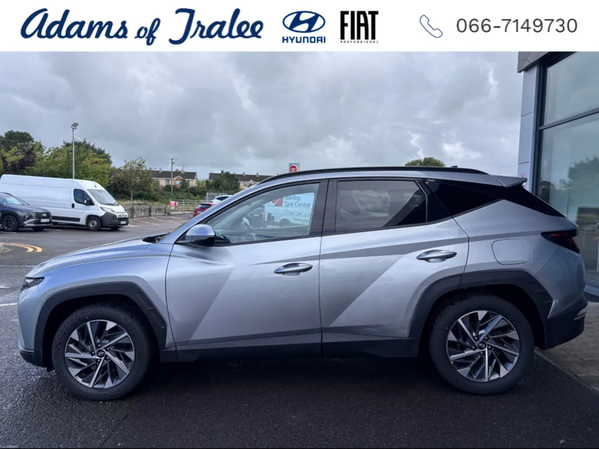 Hyundai Tucson IX35 EXECUTIVE 2WD 5DR - Image 2