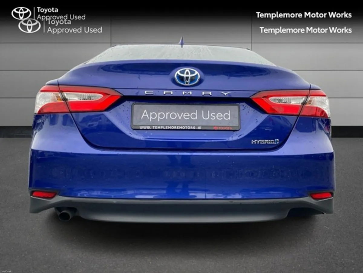 Toyota Camry CAMRY HYBRID SOL - Image 4