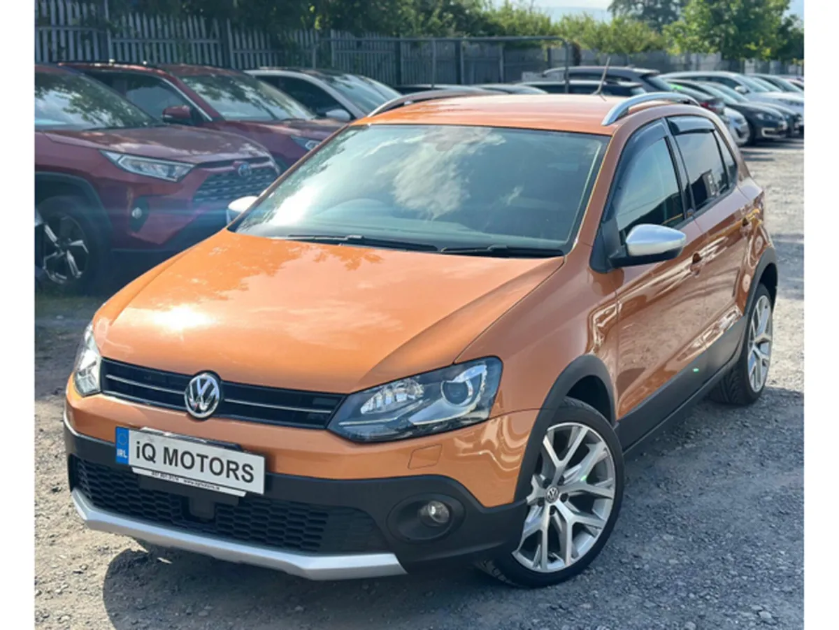 Volkswagen Polo CROSS AUTOMATIC Petrol 1.2 LOW MIL - Image 3