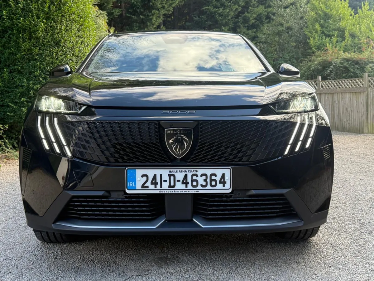 Peugeot 3008 ALLURE 1.2 MHEV 136 - Image 3