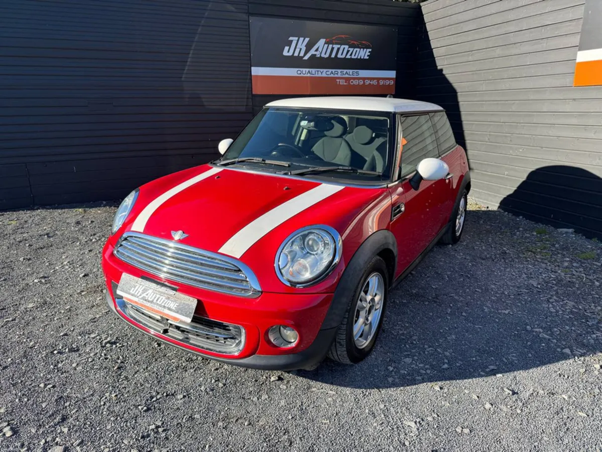 Mini Cooper 1.6 HATCH AUTO 3DR - Image 2