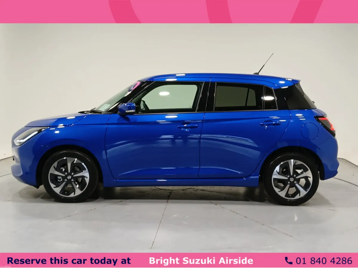 Suzuki Swift HERE IN STOCK Ultra 1.2 manual Hybrid - Image 6