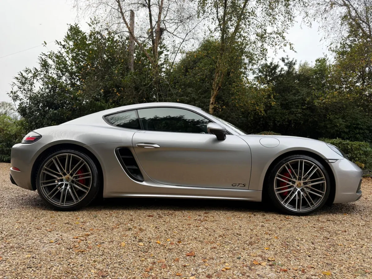 Porsche Cayman 718 2.5 GTS PDK  *Porsche Warranty - Image 3