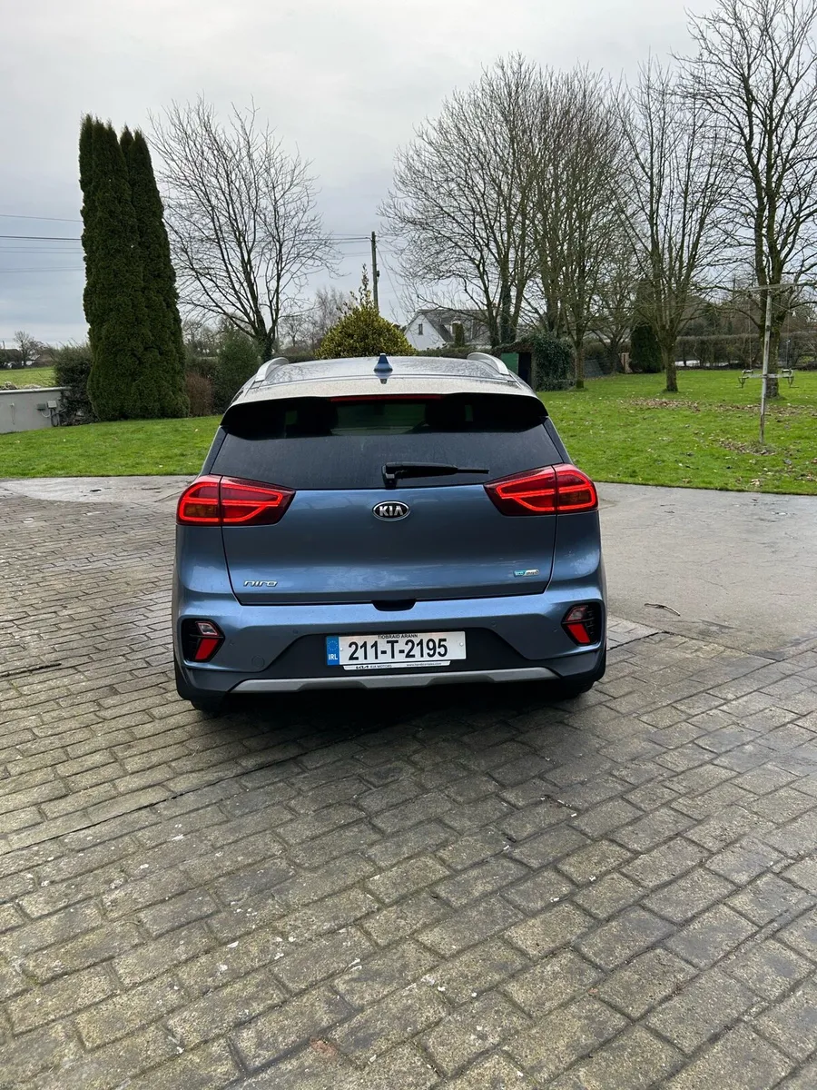 2021 Kia Niro - Image 3