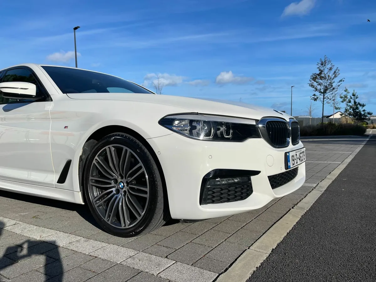BMW 5 Series 520d M Sport 2019–High Spec–1 Owner - Image 2
