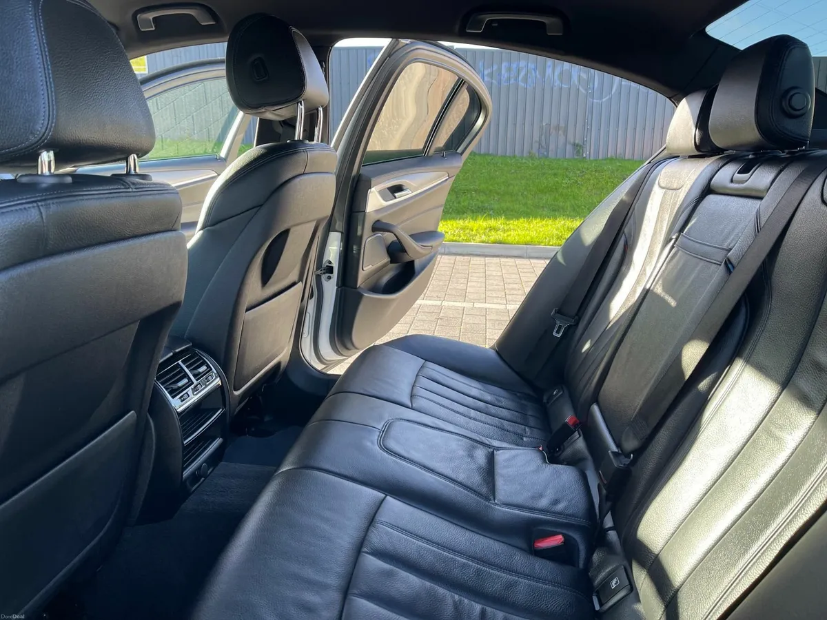 BMW 5 Series 520d M Sport 2019–High Spec–1 Owner - Image 4