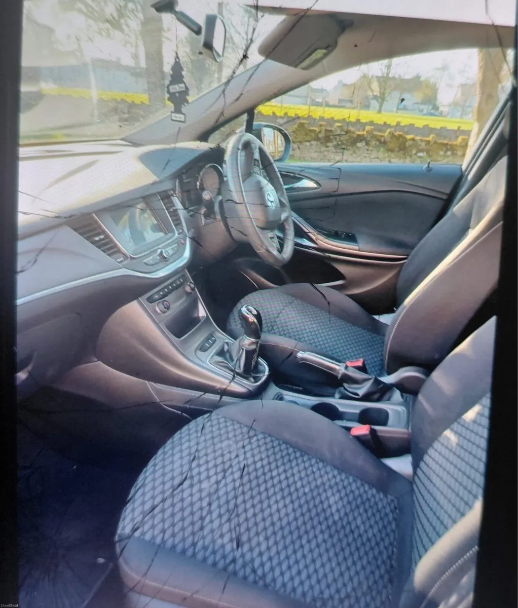Opel Astra - Image 3