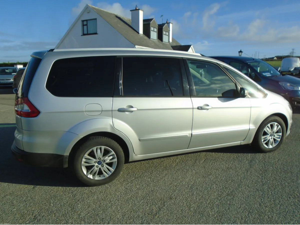 Ford Galaxy ZETEC 2.0 TDCI 140PS 4DR - Image 6