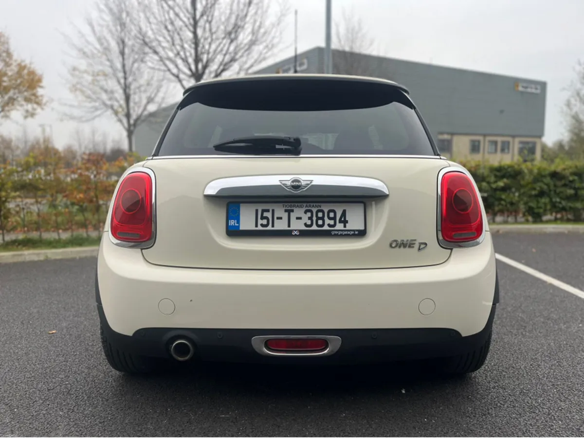Mini Cooper 1.5 D  *FULL SERVICE HISTORY * - Image 4