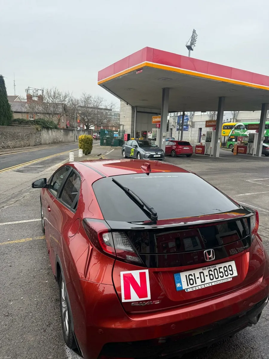 Honda civic - Image 4