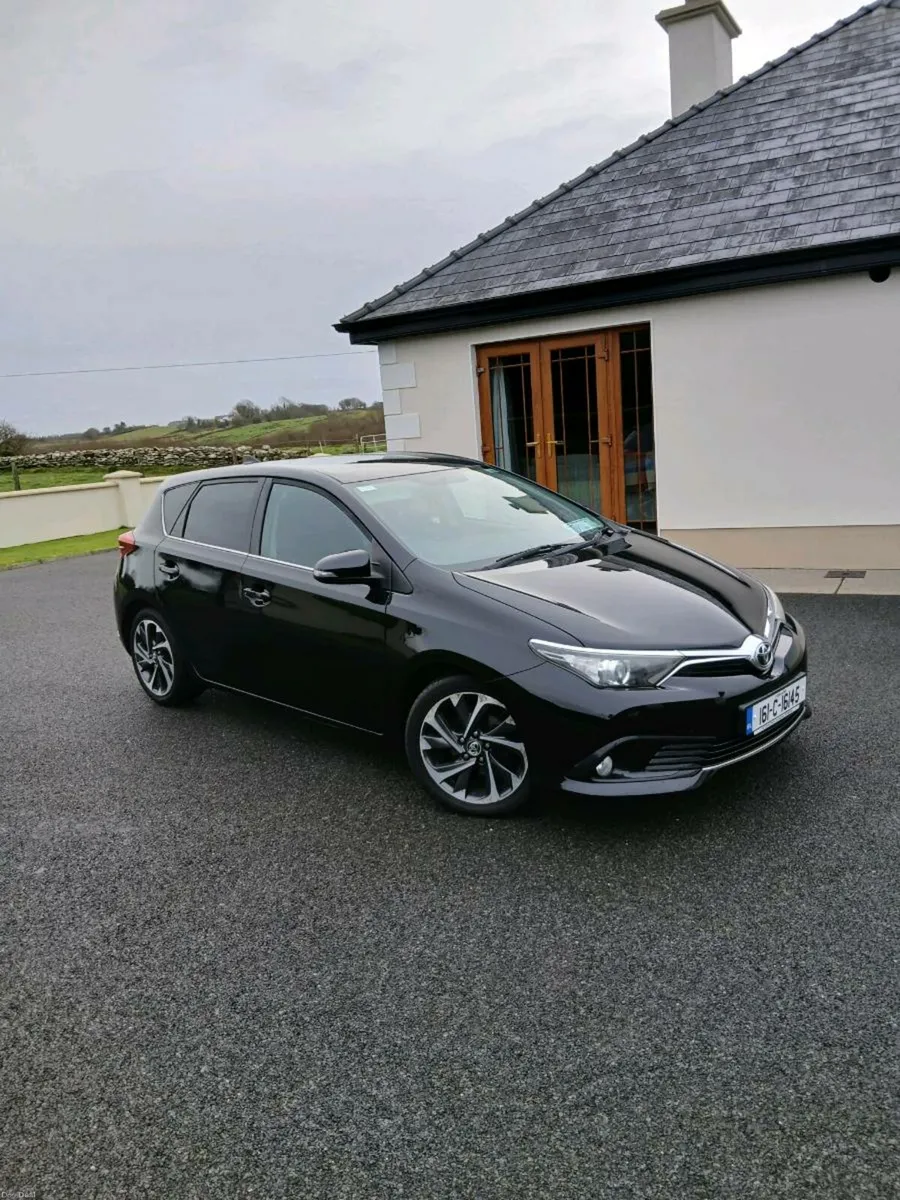 Sol Toyota Auris - Image 4