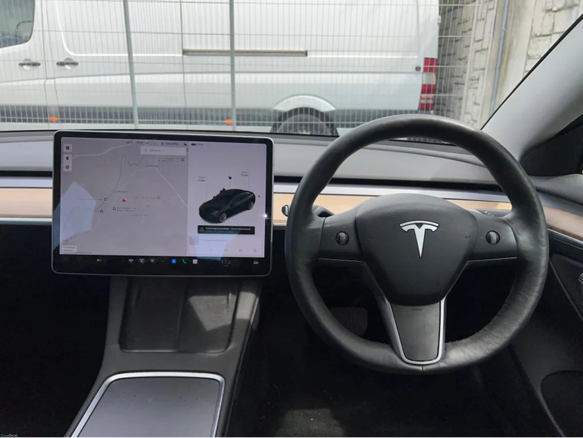 Tesla Model 3 3 LONG RANGE AWD DUEL MOTOR - Image 5