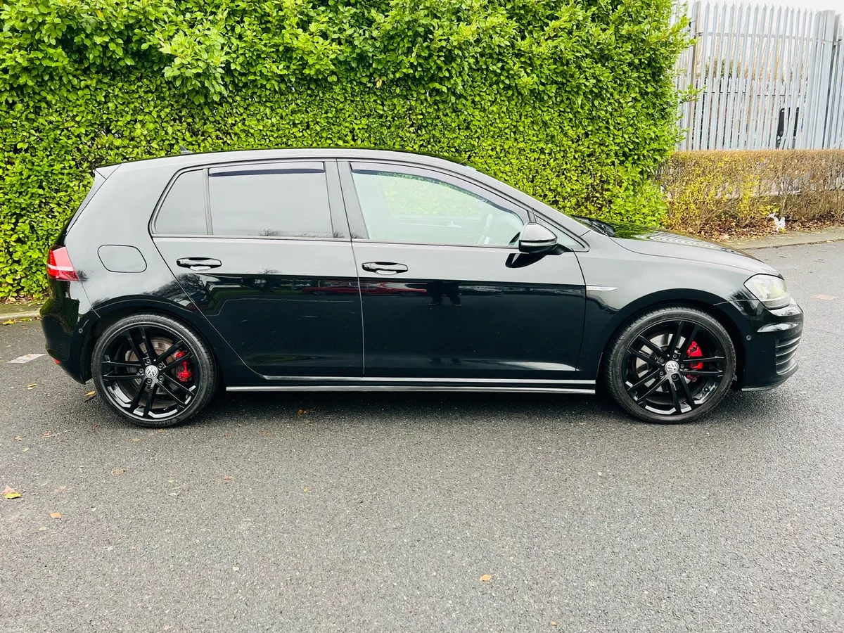 2016 Volkswagen Golf 2.0 Tdi GTD - Image 4