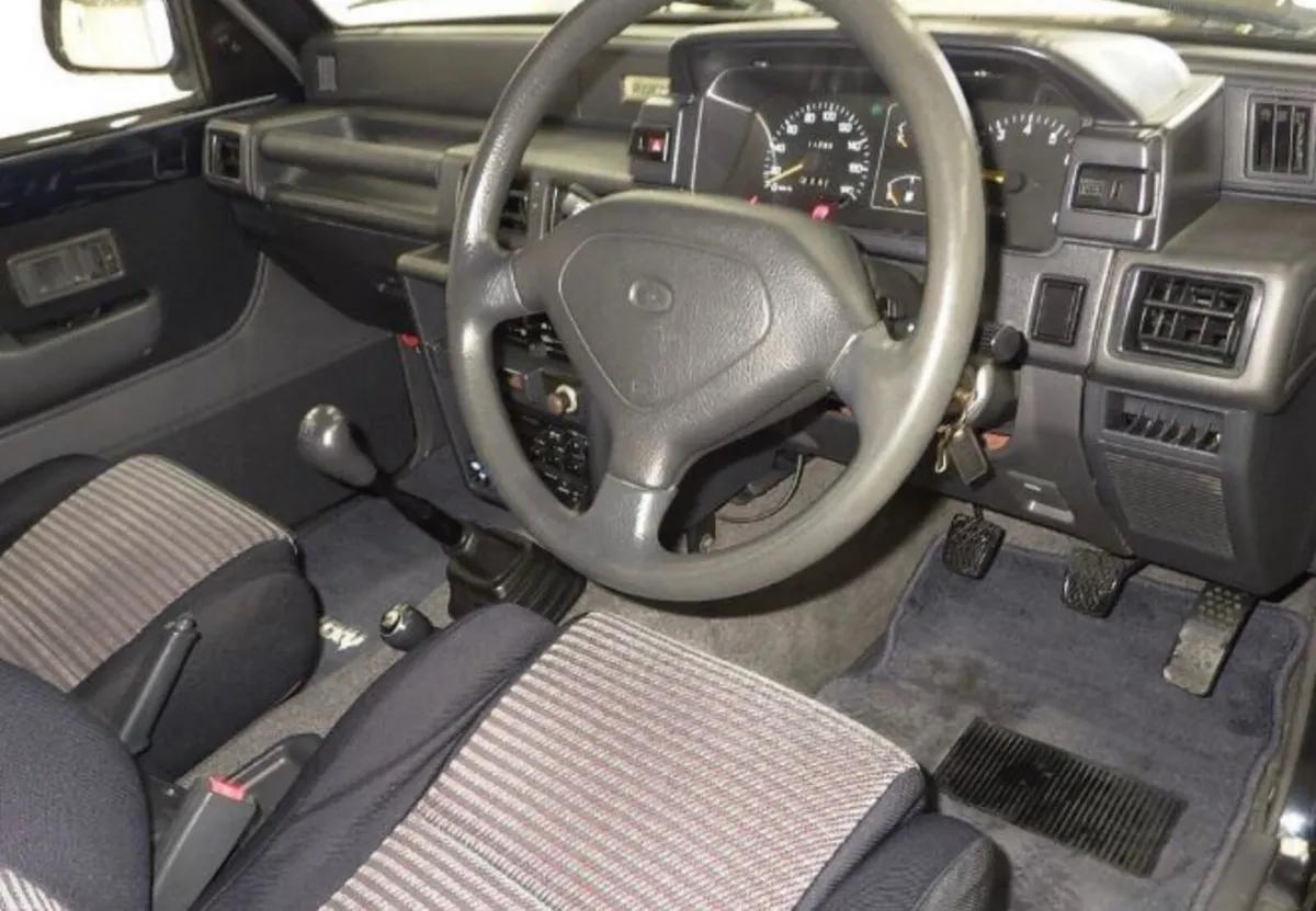 𝟭𝟵𝟵𝟱 𝗗𝗮𝗶𝗵𝗮𝘁𝘀𝘂 𝗥𝗼𝗰𝗸𝘆 𝟭.𝟲 𝟰𝘅𝟰 - Image 4