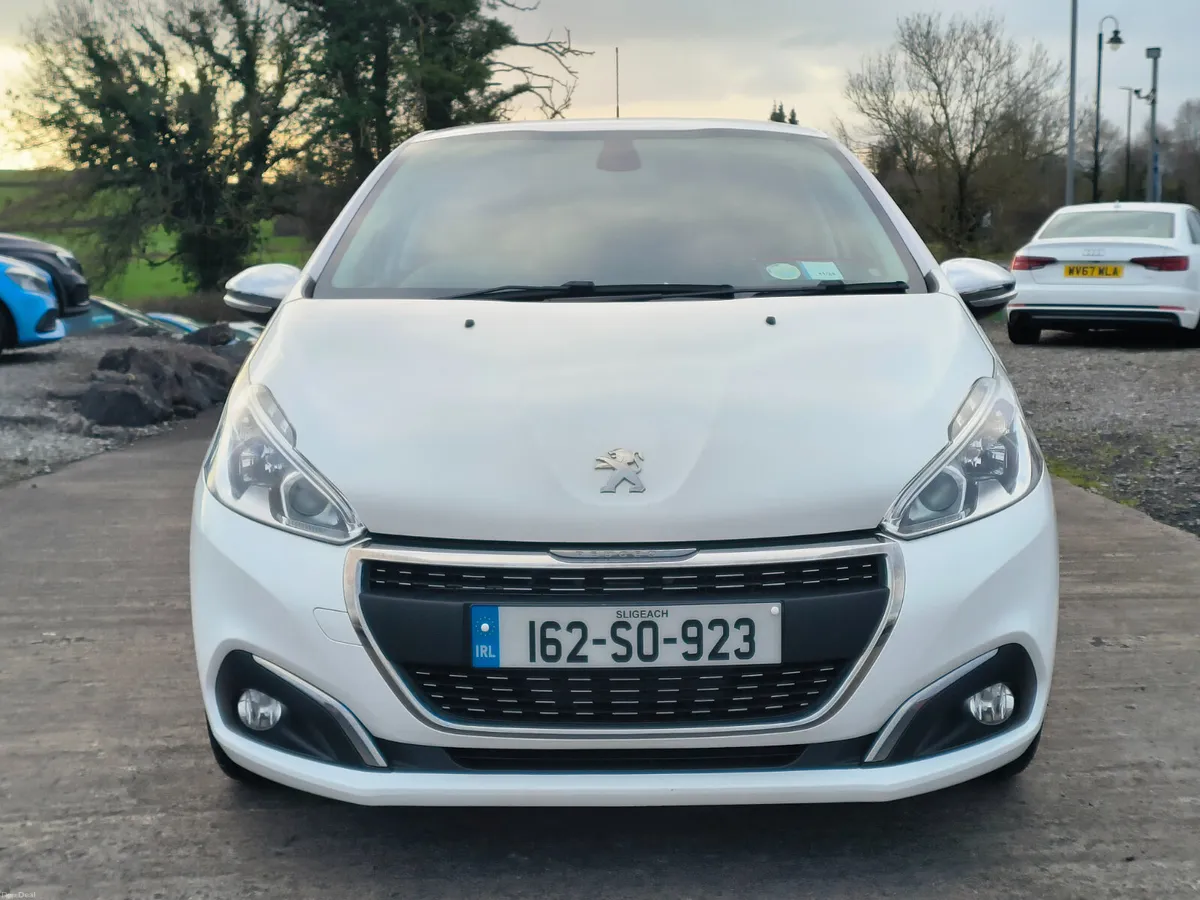 Peugeot 208 2016 - Image 5